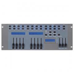 El LED Commander Pro es un controlador de 8 canales + 2 auxiliares Showtec 50725